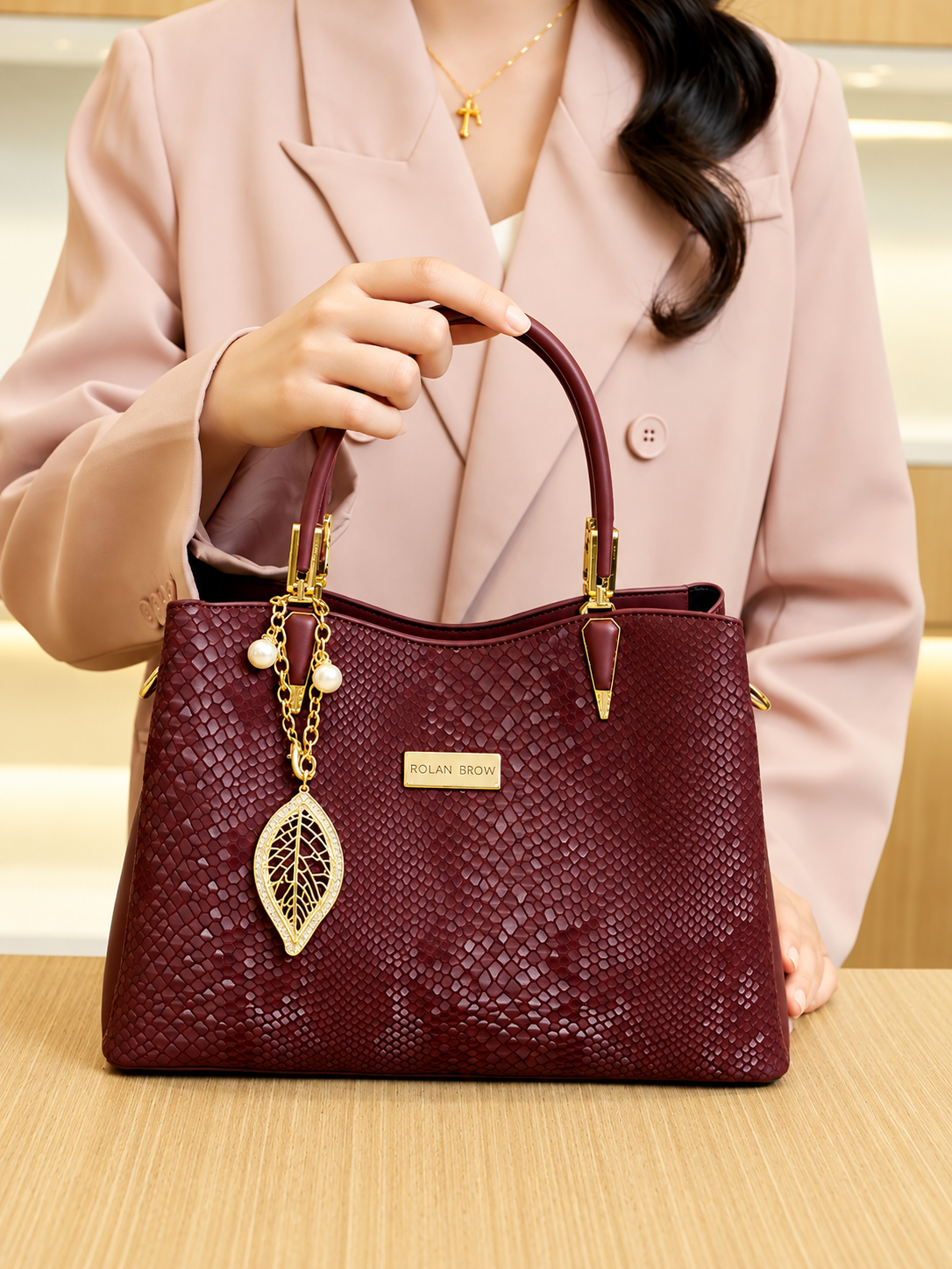 Snakeskin Texture Handbag